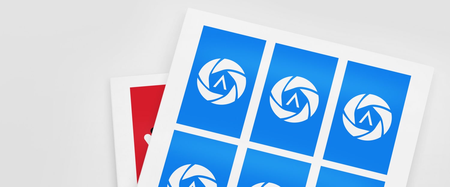 הדפסה על מדבקות מלבניות.